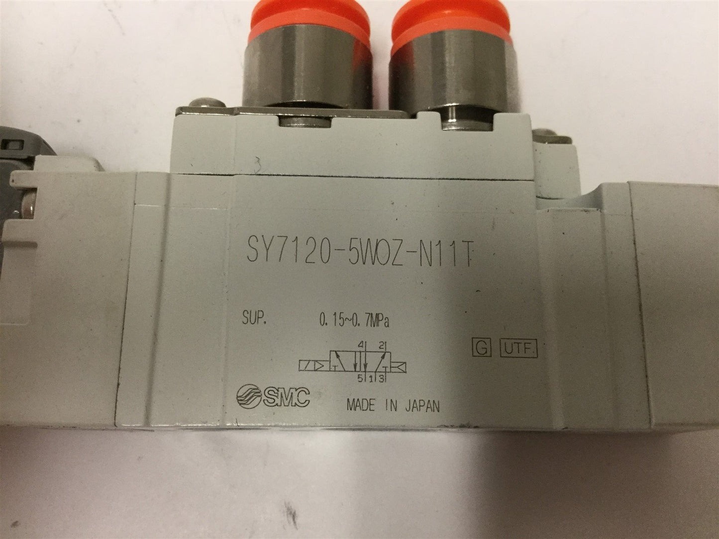 Used SMC SY7120-5WOZ-N11T Solenoid Valve, 2-Position 5-Ports, Voltage: 24VDC