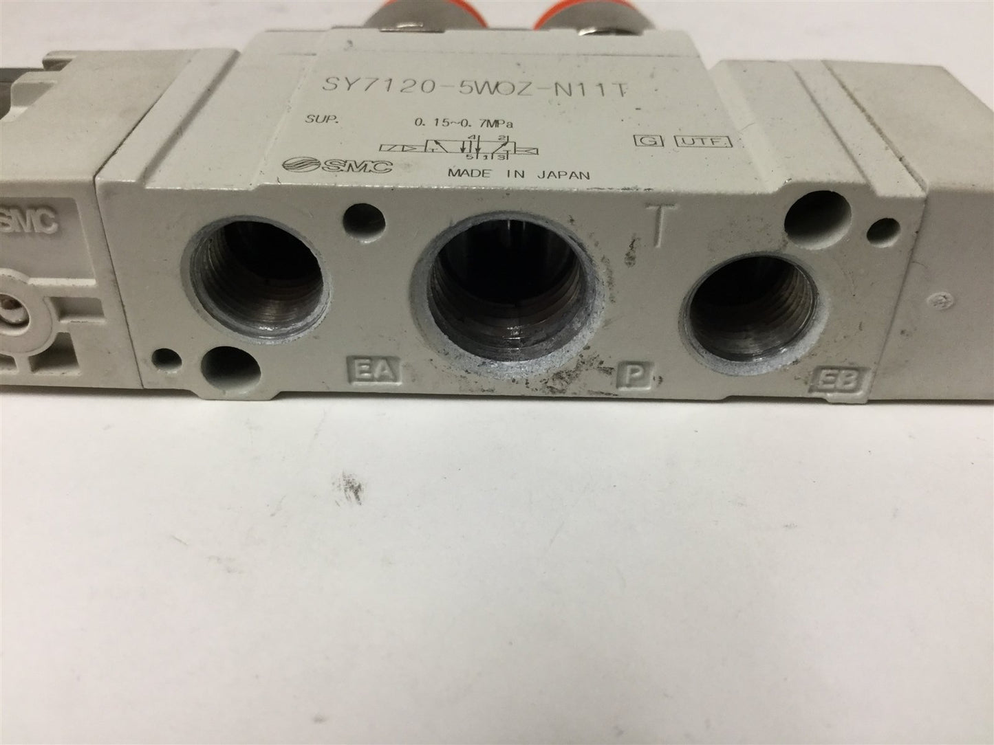 Used SMC SY7120-5WOZ-N11T Solenoid Valve, 2-Position 5-Ports, Voltage: 24VDC