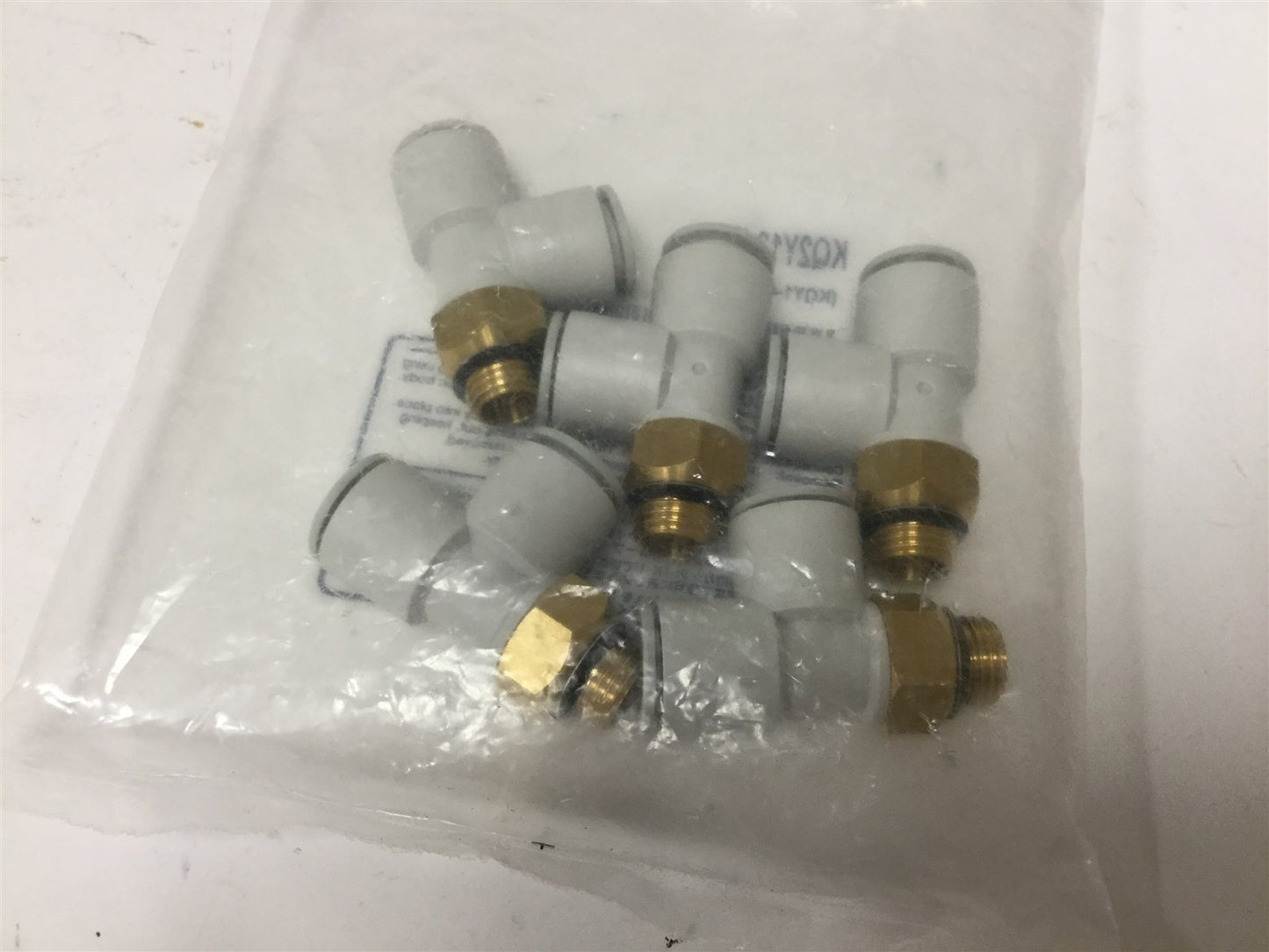 New Lot of 5 New SMC KQ2Y12-U02A Male Run Tee Fittings, 12mm Tube to Rc 1/4" Thread