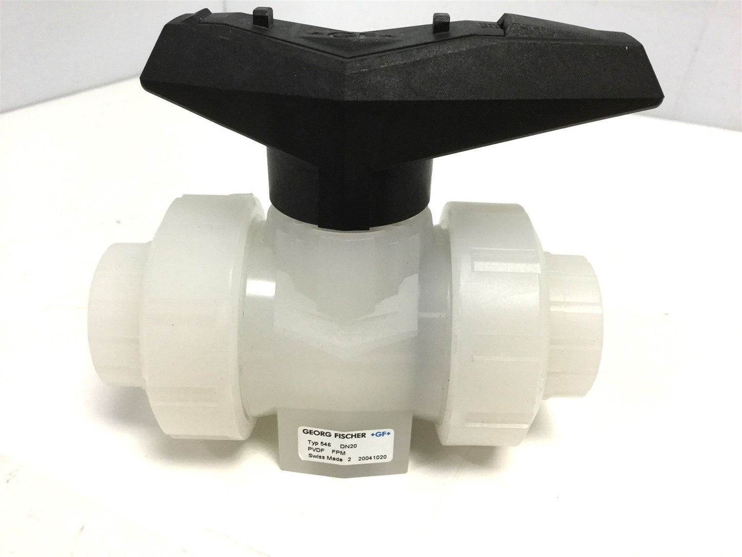New George Fischer 175.546.333 Ball Valve Ports: 3/4" NPT, Wetted Material: PVDF