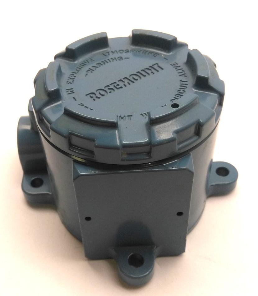 Used Rosemount 90 Degree Explosion Proof Enclosure, 1/2"NPT, W 4.5 x D 4.5 x H 3"
