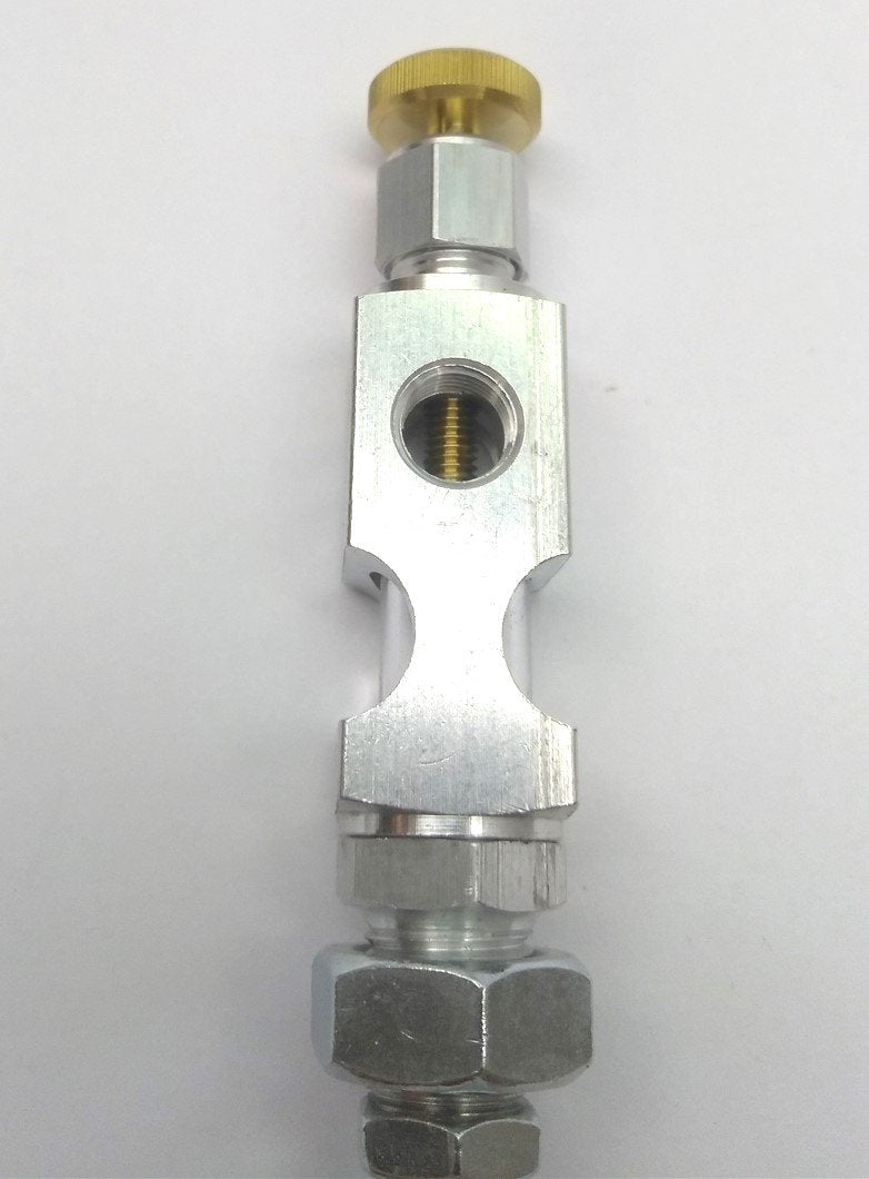 New – Open box LDI NVB303-2 Chain Oiler, 1" Nylon Brush, 1/8"NPT, 1/2-20 UNF Mounting