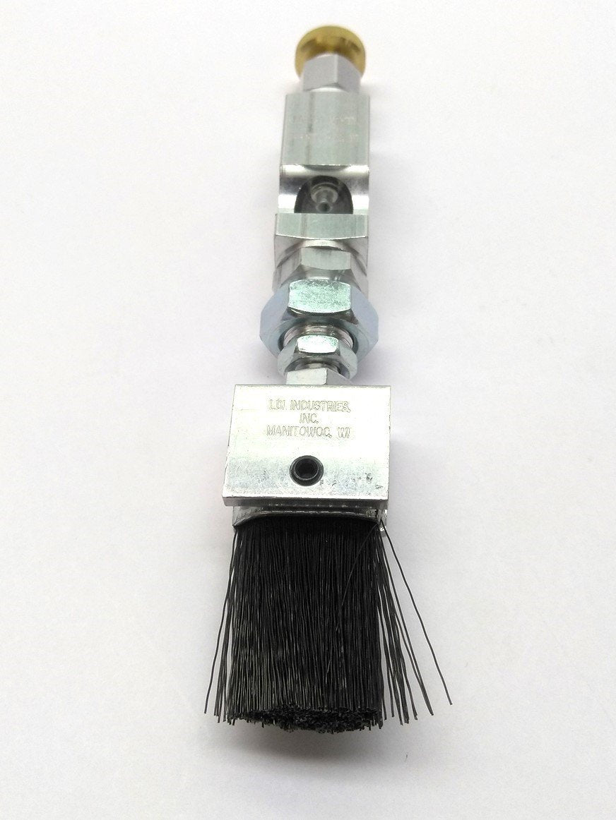 New – Open box LDI NVB303-2 Chain Oiler, 1" Nylon Brush, 1/8"NPT, 1/2-20 UNF Mounting