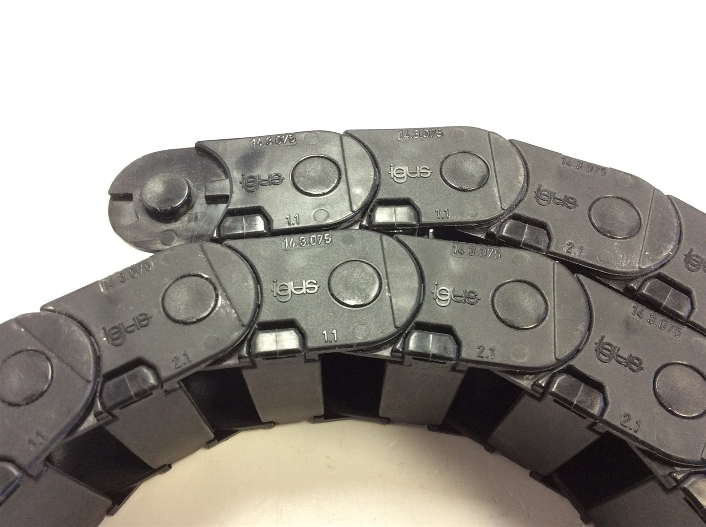 Used Igus 14.3.075 Energy E-Chain Cable Carrier ID: 1.50"W 0.80"H 37"L Bend: 4.75"