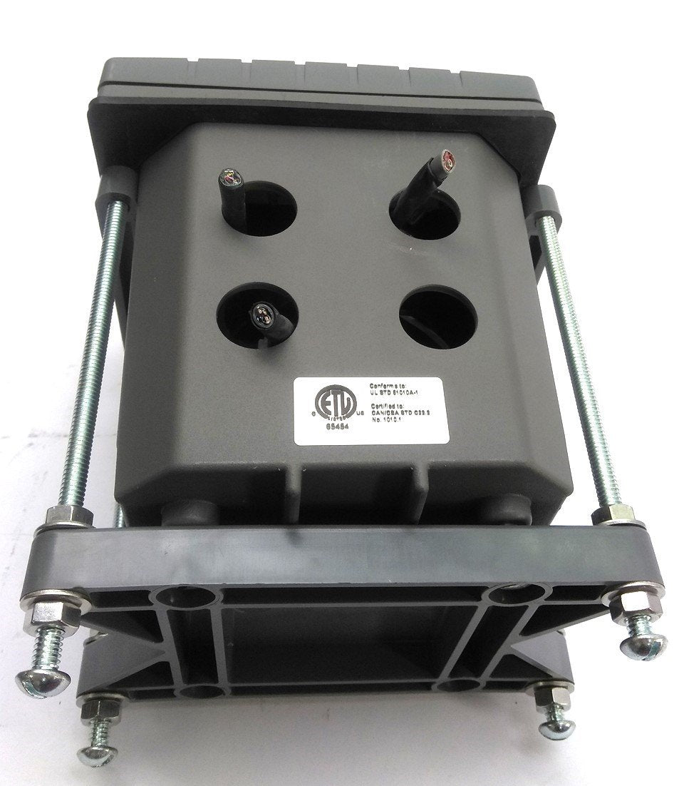 Used GLI International C53A2A1N Model 53 Conductivity Analyzer, 115/230VAC, 30VDC 5A