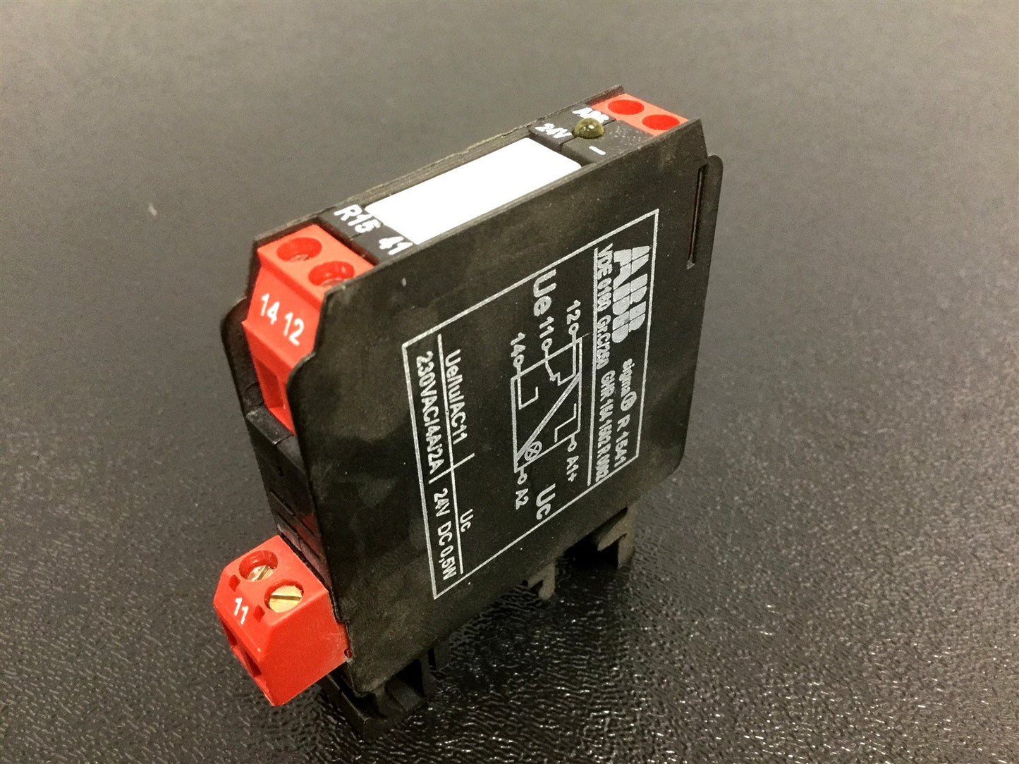 Used ABB GHR 154 1501 R0002 Output Relay, Voltage: 24VDC, Contacts: 230VAC, 4A/2A