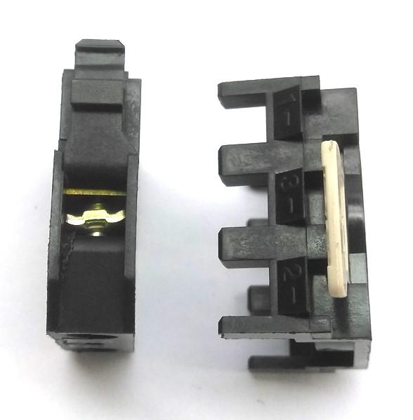 New Cutler Hammer E22B2 Contact Block, Normally Open, 1 Pole, 600V 10A