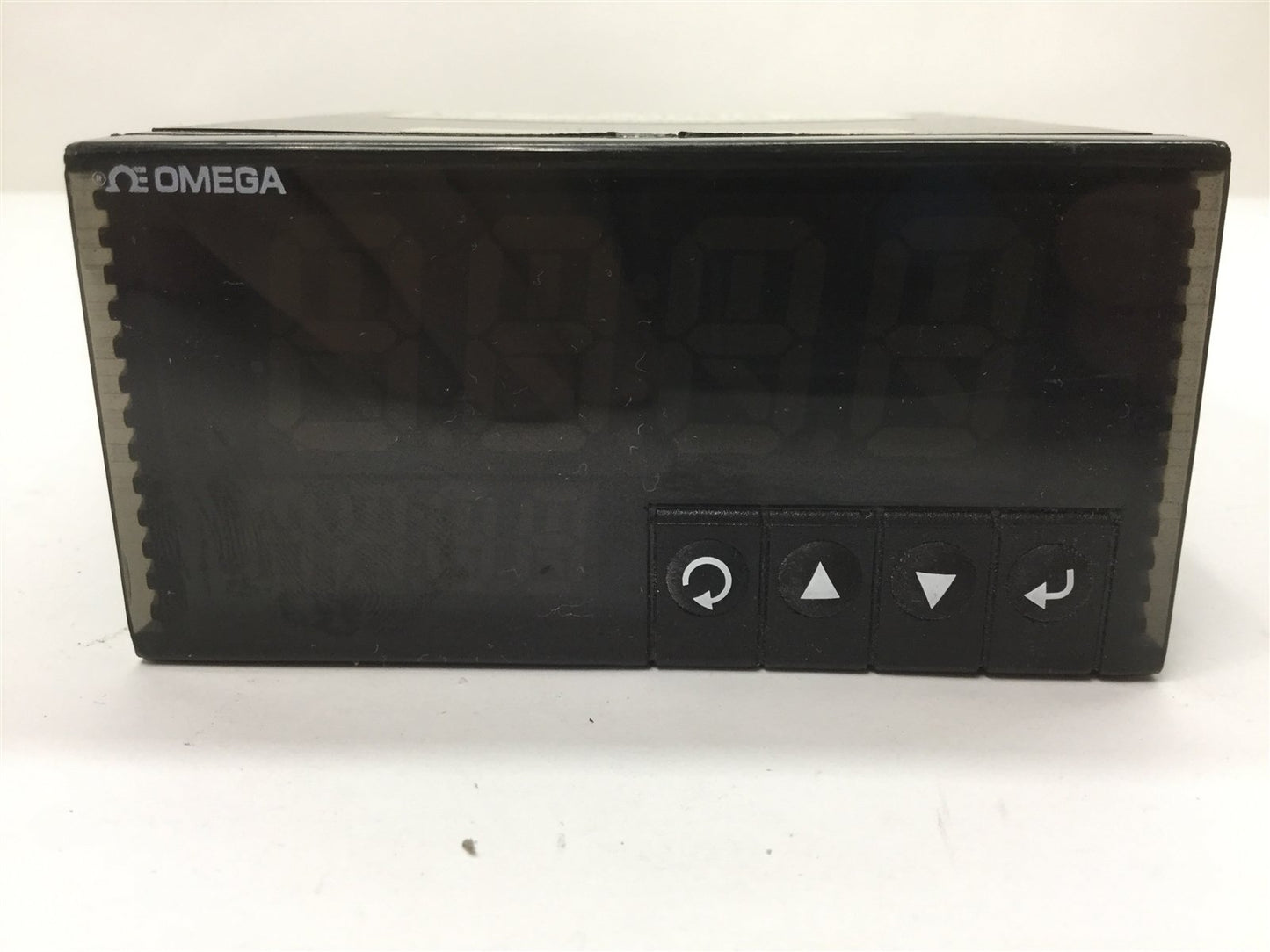 Used Omega DPITH-I8DH-5-1.0 Temperature and Humidity Monitor, Voltage: 90-240VAC