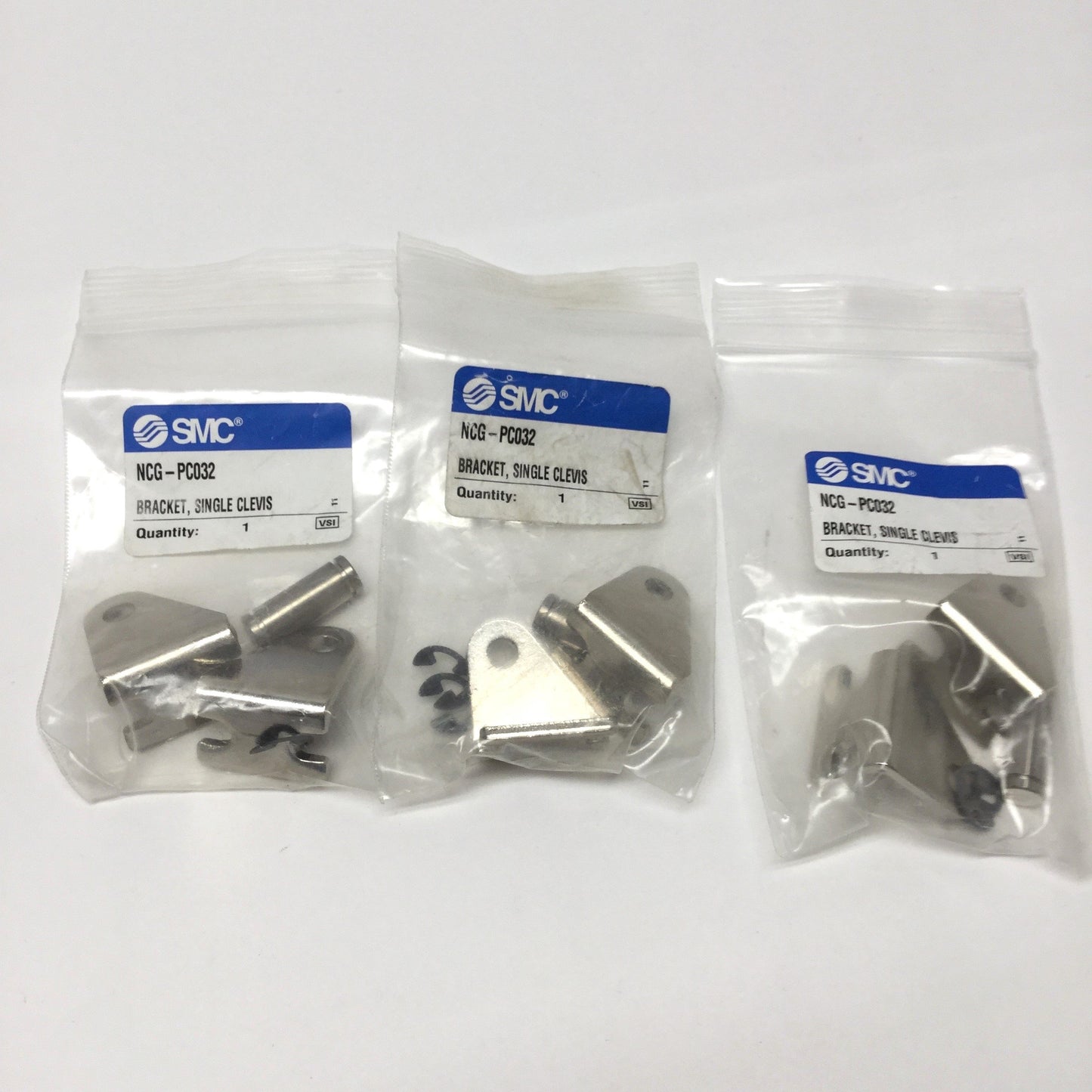 New Lot of 3 New SMC NCG-PC032 Brackets, Single Clevis, for Pneumatic Cylinder