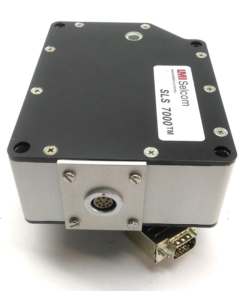 Used LMI SLS7000 Laser Triangulation Sensor System, 1mW, 675nm, 1mm Range, 110/230VAC