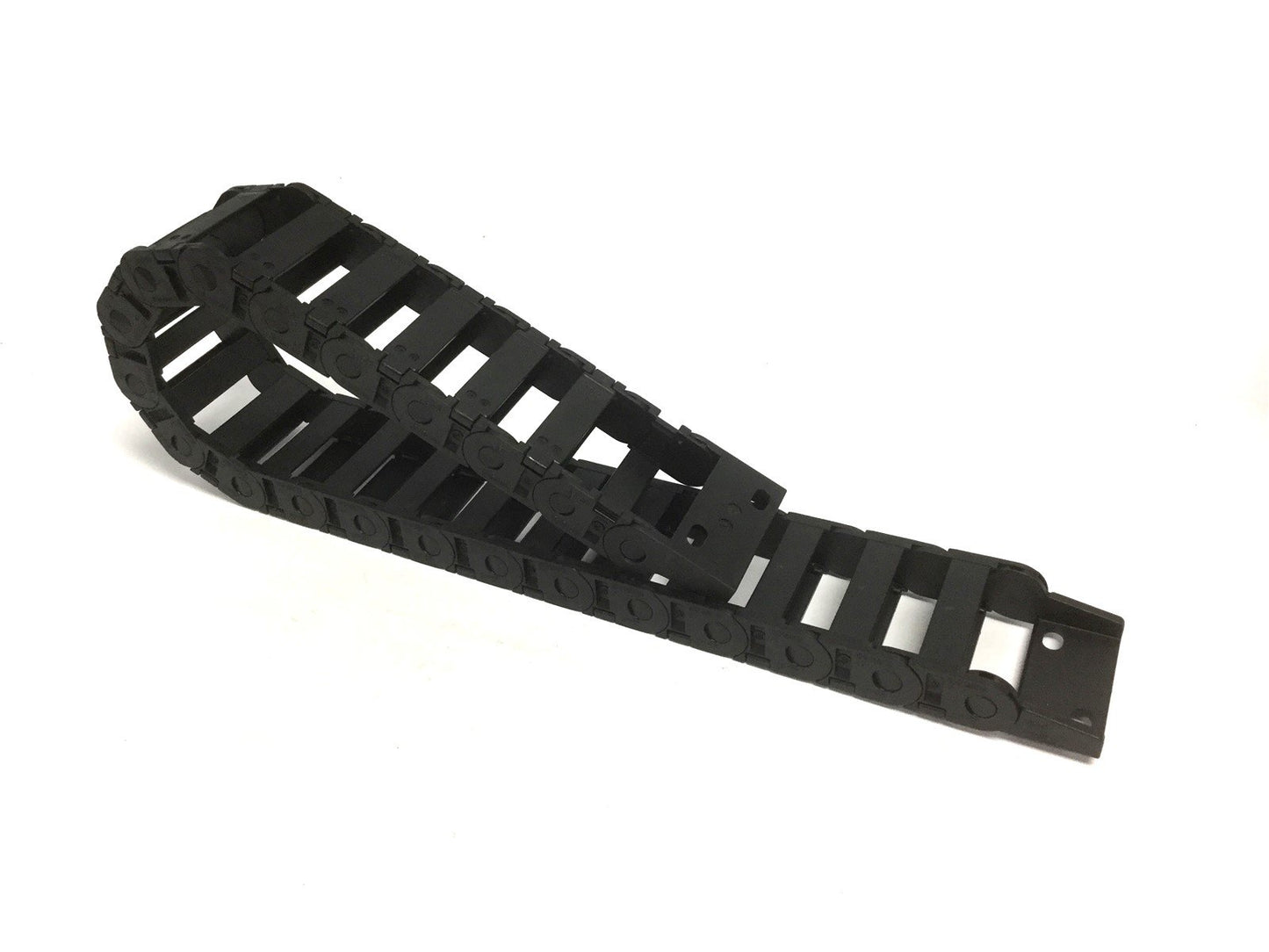 Used Igus B15i-050-048 Energy Chain, Bend Radius: 48mm Inner Width: 50mm Length: 25"