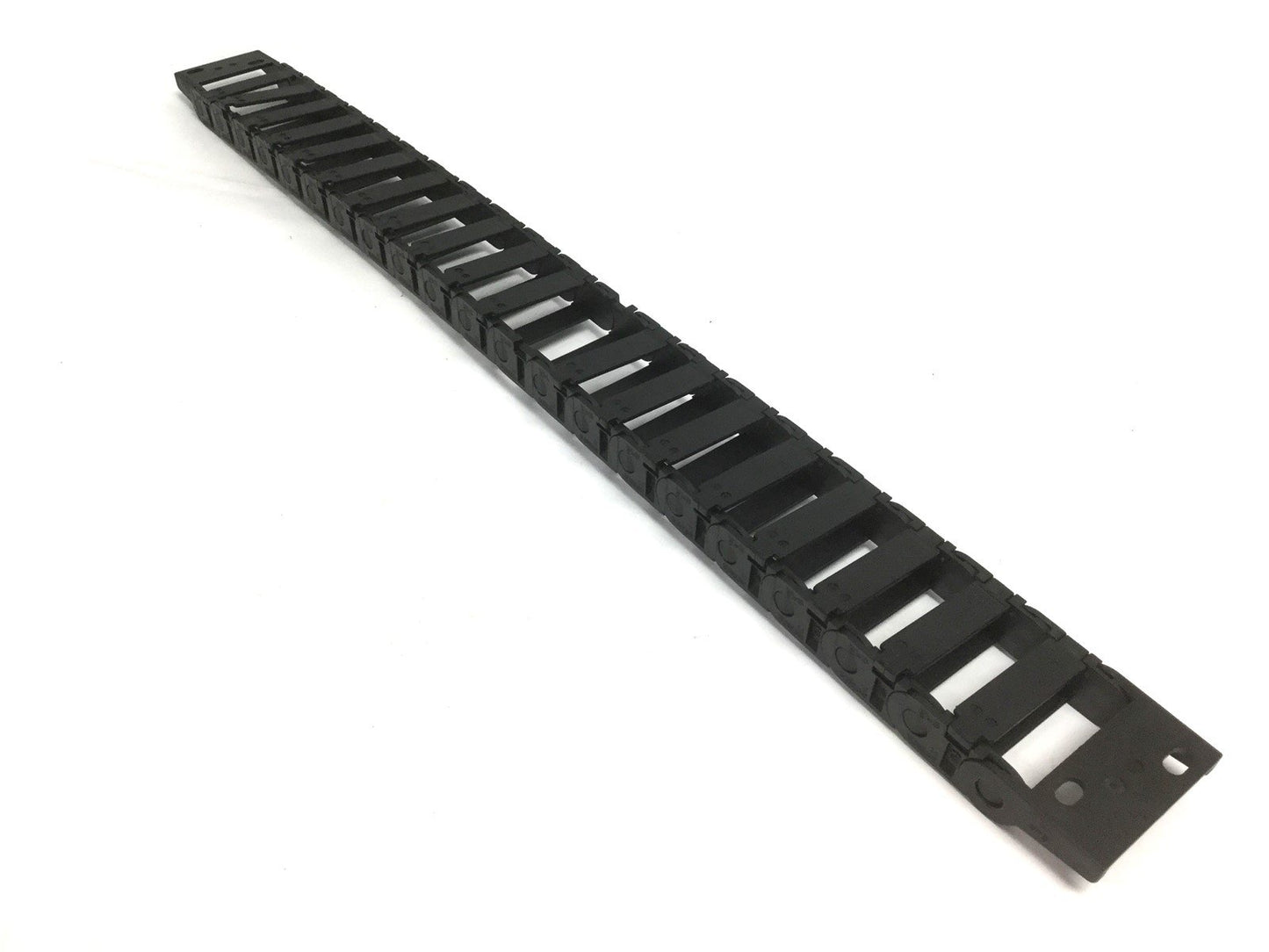 Used Igus B15i-050-048 Energy Chain, Bend Radius: 48mm Inner Width: 50mm Length: 40"