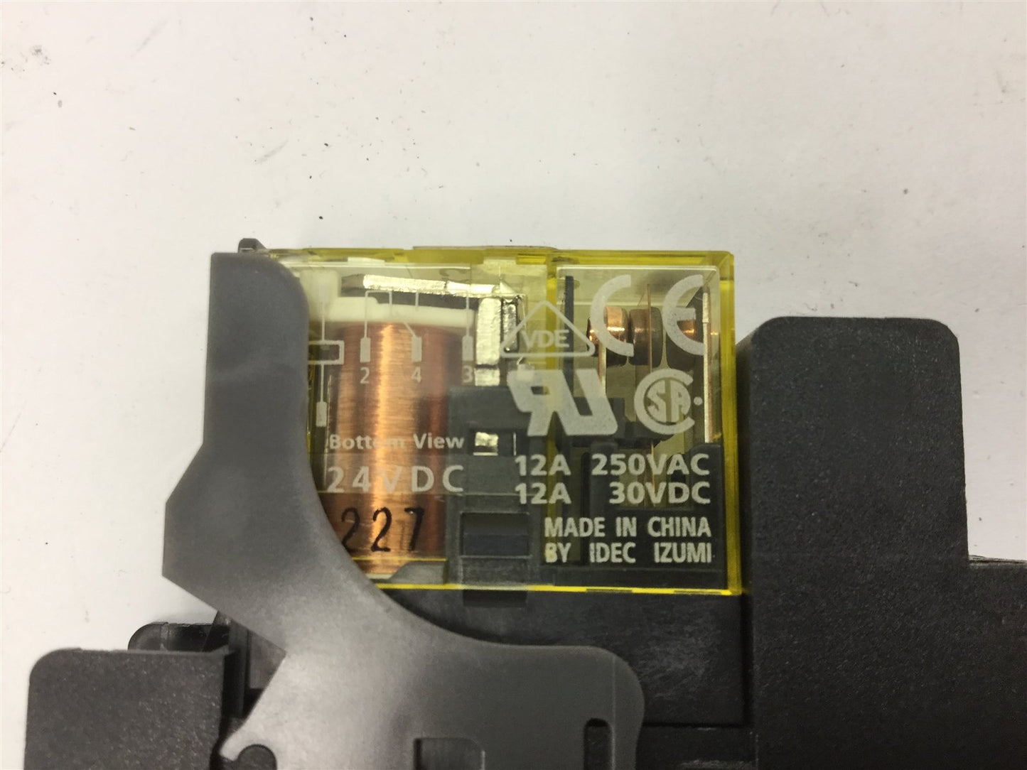 Used Lot of 6 Idec RJ1S-CD-D24 Relays, SPDT, Coil: 24VDC, Contact: 12A 250VAC/30VDC