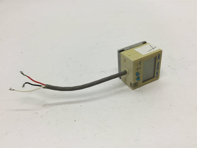 Used SMC ZSE4-T1-25 Vacuum Sensor, Pressure: 0 to -101kPa (-760mmHg), *Short Cord*