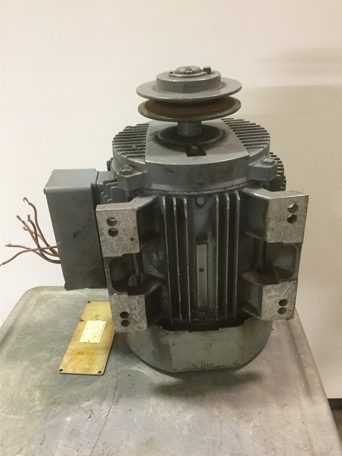 Used GE 5K182BL9339 DKF Electric 2-Speed Motor 1/.25-HP 1755/875RPM TEFC 182T 480V 3?