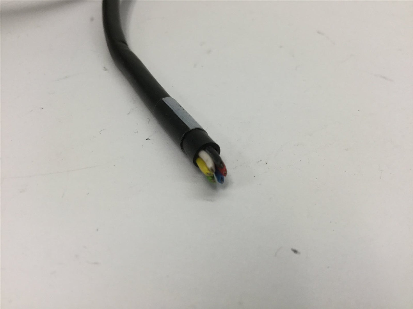 Used Sti MA-15DP21C5 Safety Interlock Switch, 2x N/C, 7-12mm Make and 12-25mm Break