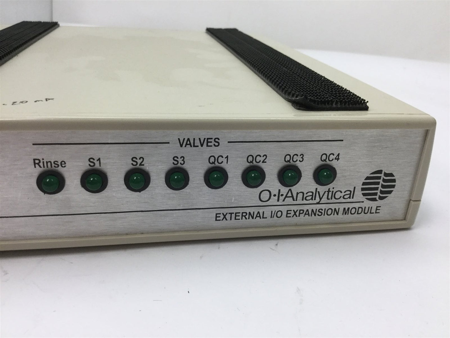 Used OI Analytical 1030 EXT I/O Expansion Module, 8x Relay Outputs (4x N/O, 4x N/C)