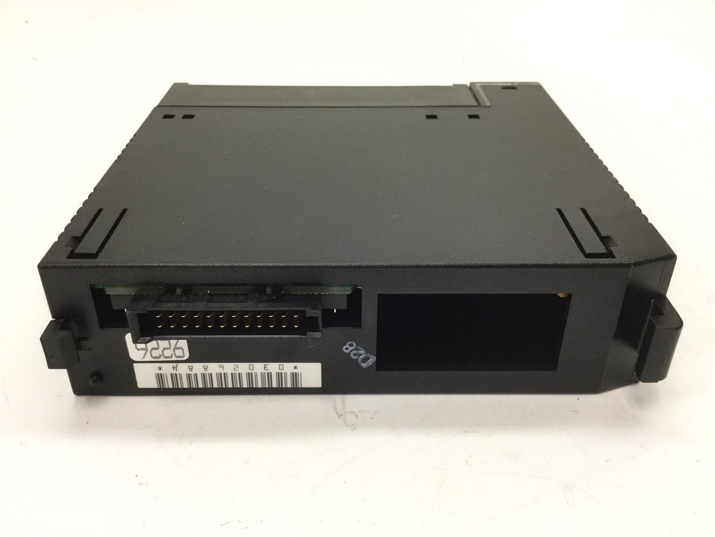 Used GE Fanuc IC693MDL641C Input Module, 16-Point, Voltage: 24VDC, Neg Logic
