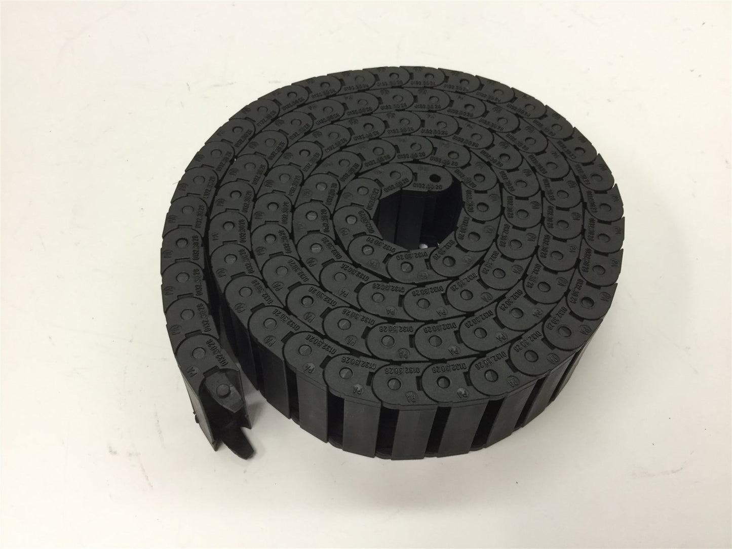 Used Kabelschlepp 0132.3028 Cable Carrier, Length: 1.22m, Inside: 9.5mm x 30mm