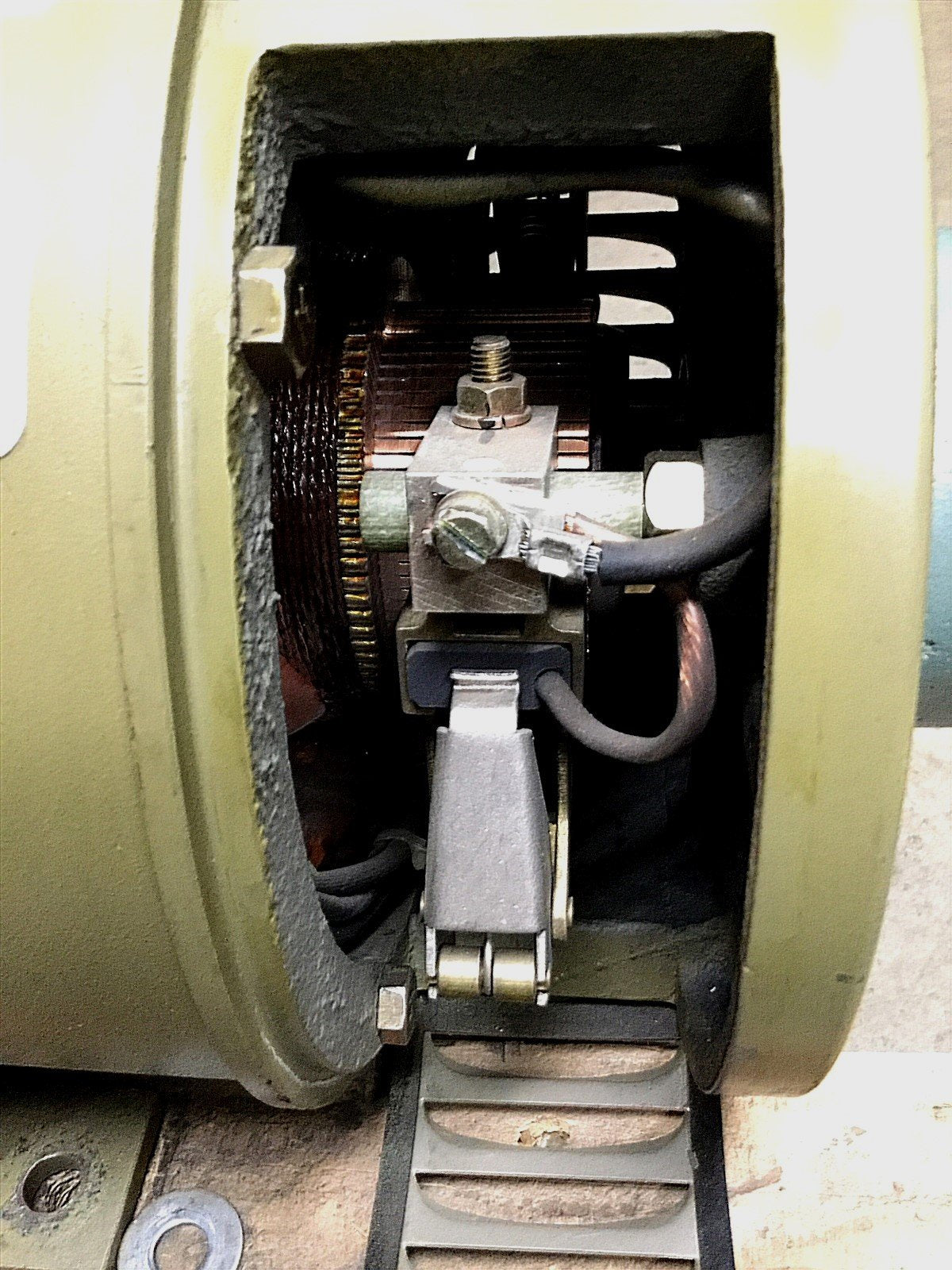 Used Miki Pulley SCD-3700-E DC Brush Motor 180VDC 26A, 3.7kW, 1750RPM