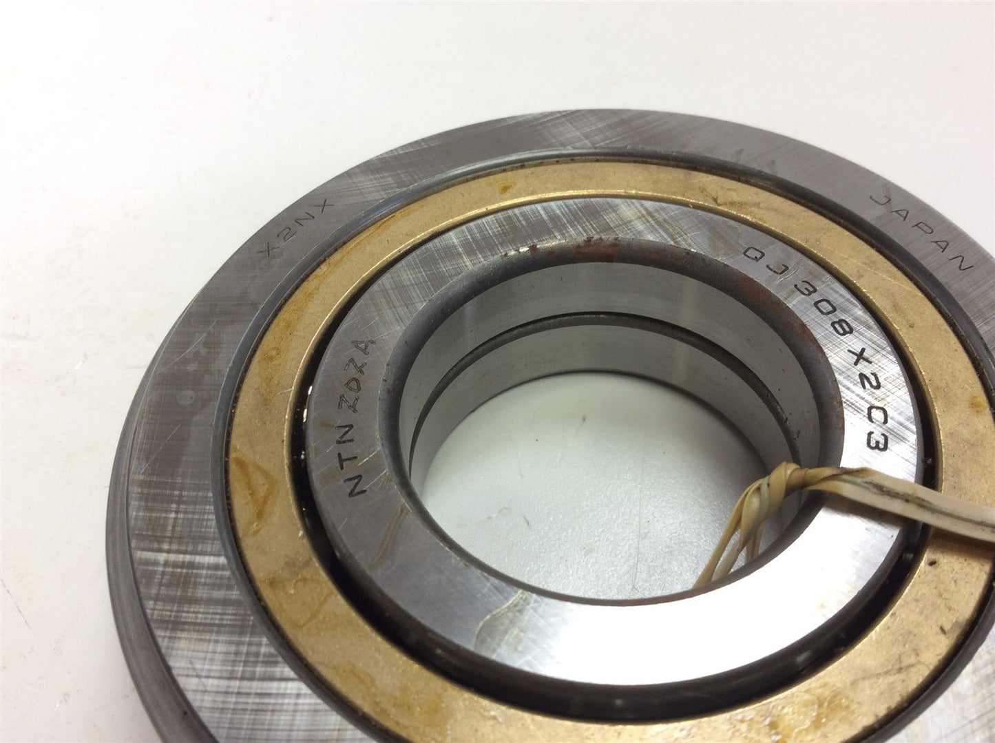 New – Open box NTN QJ308L1NRC3NTN / QJ308X2 C3 Ball Bearing 40 mm Bore x 90 mm OD x 23 mm Width