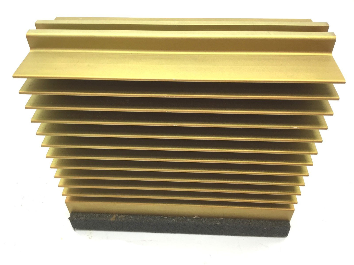 Used Lot of 2 Aluminum Semiconductor Style Heat Sinks, Finns: 22, 6" x 5" x 2.5"