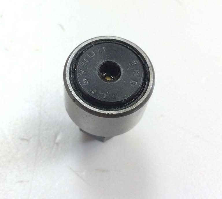 New Lot of 2 IKO CF6VBUU Cam Followers 6 mm Stud Diameter, 16 mm OD, 11 mm Width