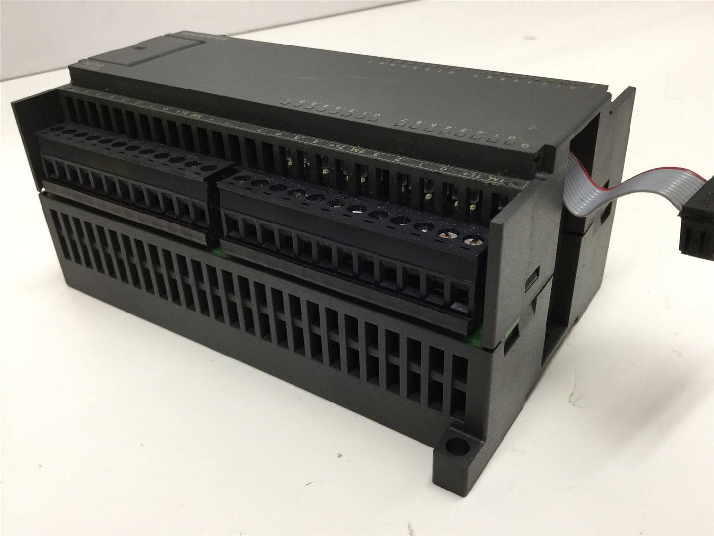 Used Siemens 6ES7 223-1BL22-0XA0 EM223 Simatic Digital Input/Output I/O Module, 24VDC