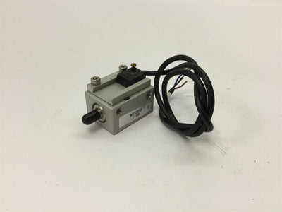 Used Compact AB12X12 Pneumatic Cylinder, Bore: 1/2", Stroke: 1/2", 10-32 Ports