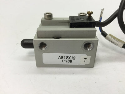 Used Compact AB12X12 Pneumatic Cylinder, Bore: 1/2", Stroke: 1/2", 10-32 Ports