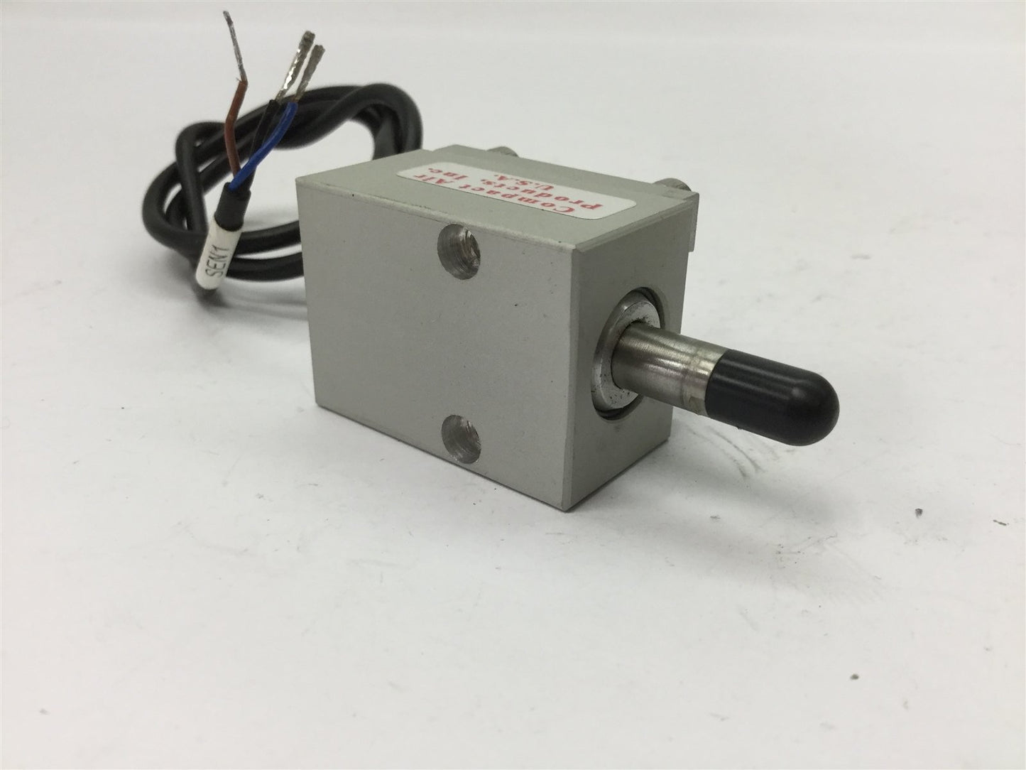 Used Compact AB12X12 Pneumatic Cylinder, Bore: 1/2", Stroke: 1/2", 10-32 Ports