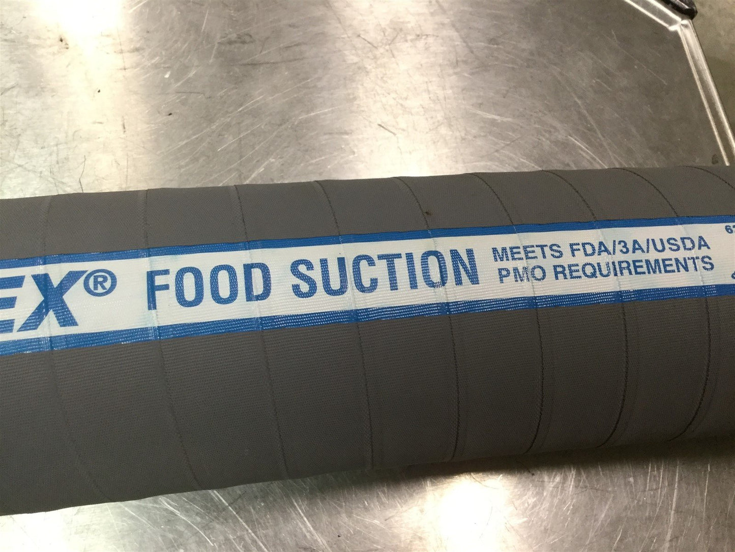 New Parker SW630-2500 Titanflex Food and Beverage Suction Hose, ID: 2.5" 200 PSI 5'