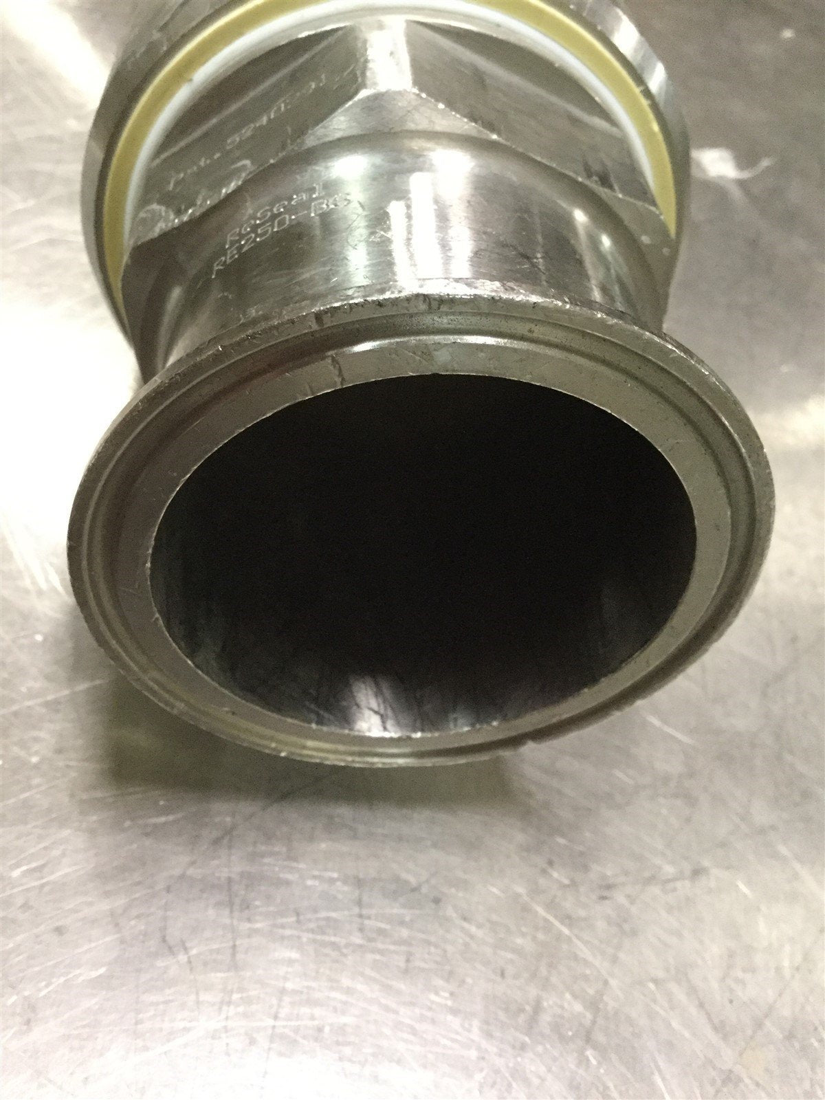 Used Sanitary Couplers Inc Wet Food and Beverage Hose With Quick Clamp, Length: 4'