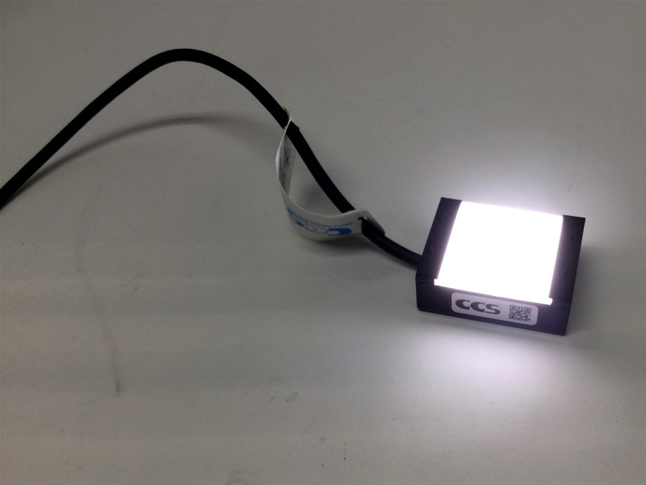 Used CCS TH-27X27SW High Output Flat Backlight Unit White LED, 27mm x 27mm, 24VDC