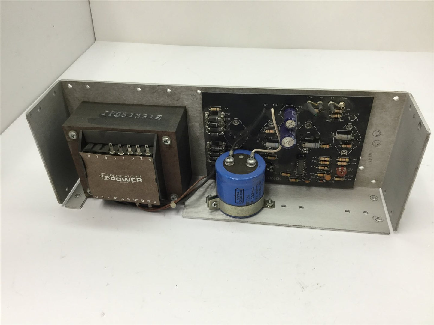 Used International Power IHE48-4 Power Supply, In: 100-240VAC 4-2A, Out: 36VDC 5A