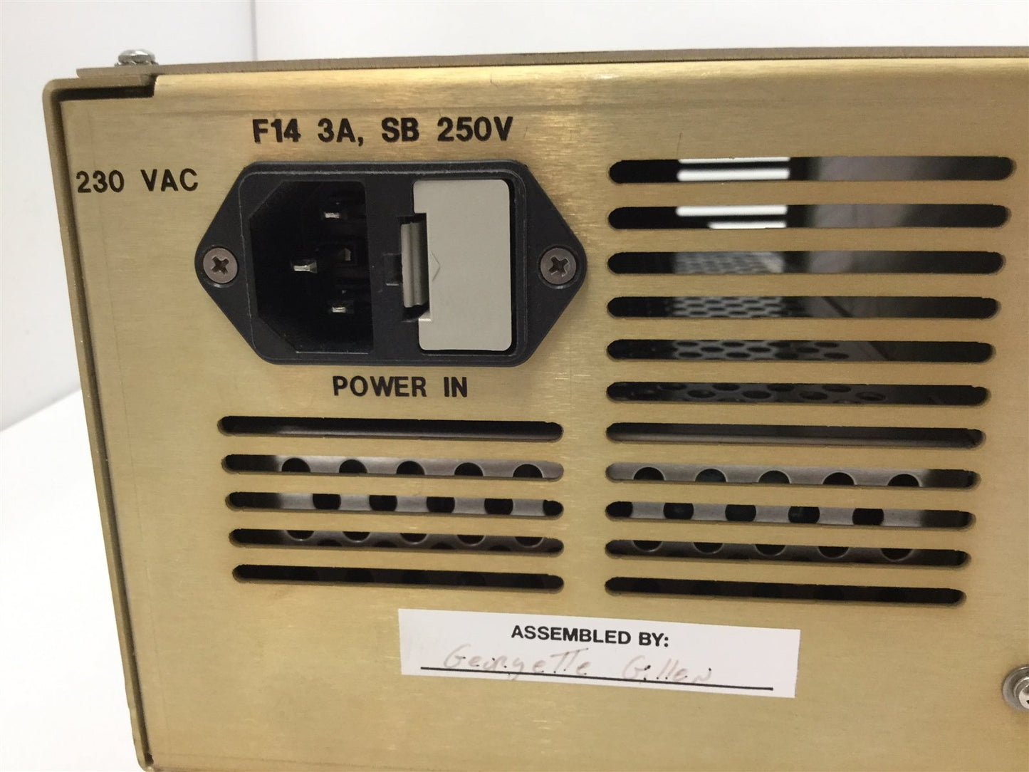 Used Radio Frequency Generator, Supply Voltage: 230VAC, Coax Connections