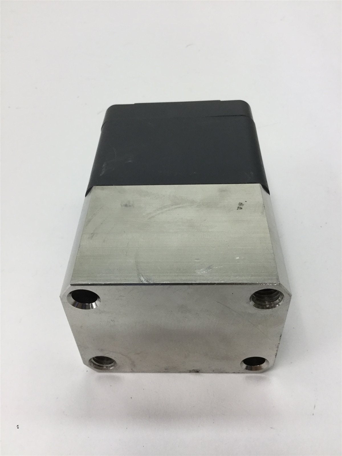 Used SMC LVA40-03N-A High Purity Chemical Valve, 3/8" NPT, *Damage to Plastic Housing