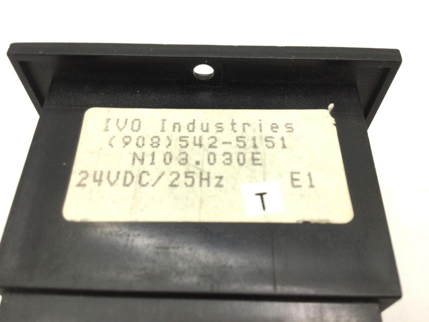 Used IVO Industries N103.030E Counter, Voltage: 24VDC,Input Frequency: 25Hz, 8 Digits