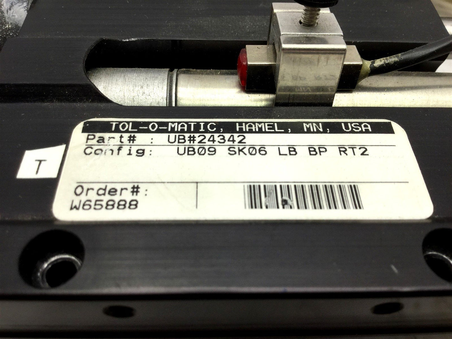 Used Tol-O-Matic UB#24342 U-Block Guided Pneumatic Cylinder, Stroke: 5.375"