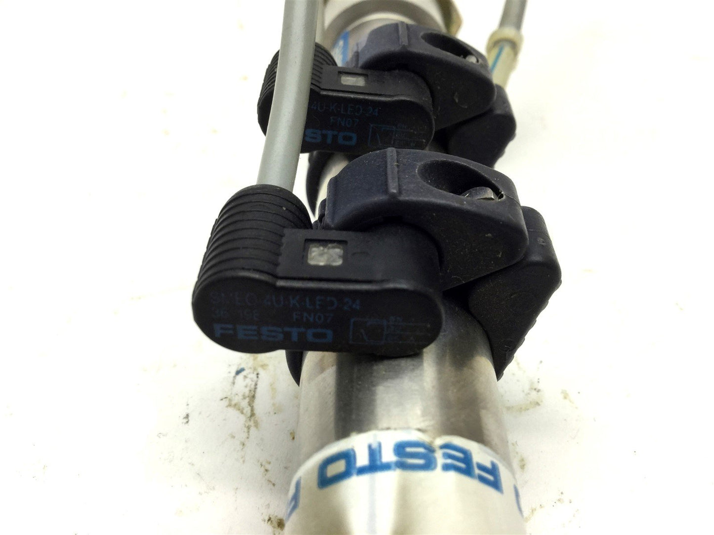 Used Festo DSNU-3/4"-3"-P-A Pneumatic Cylinder Bore 3/4" Stroke 3" 150 PSI 2 Switches