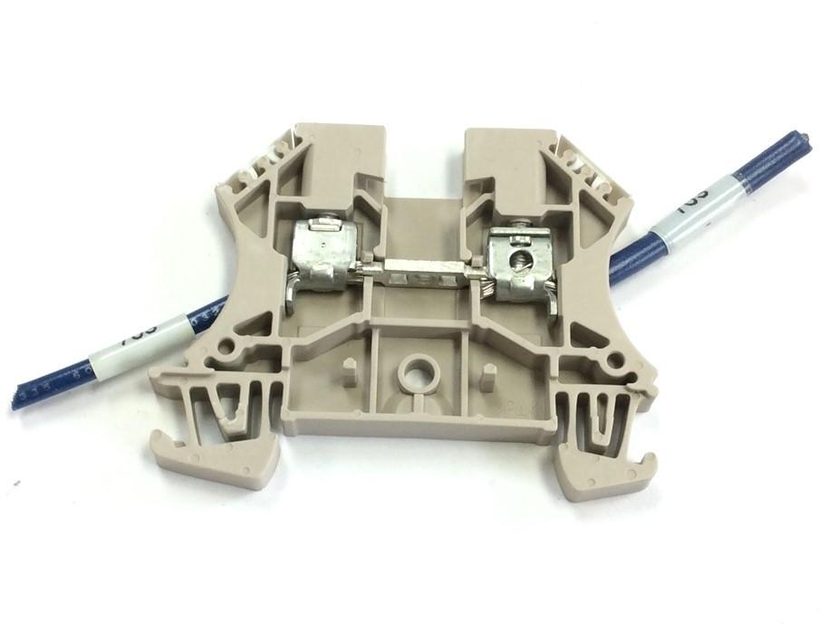 Used Lot of 50 Weidmuller WDU 4 Feed Through Screw Terminal Blocks 600V 35A 26-10 AWG