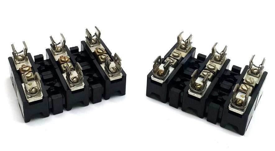 Used Lot of 4 Allen Bradley X-401977 Fuse Holder Block, 3-Pole, 30A 250VAC
