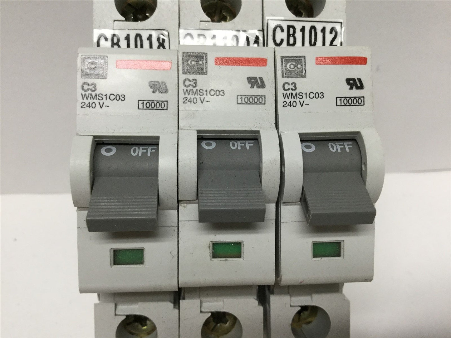 Used Lot of 3 Cutler Hammer WMS1C03 Circuit Breakers, 1-Pole, Rating: 240VAC 3A