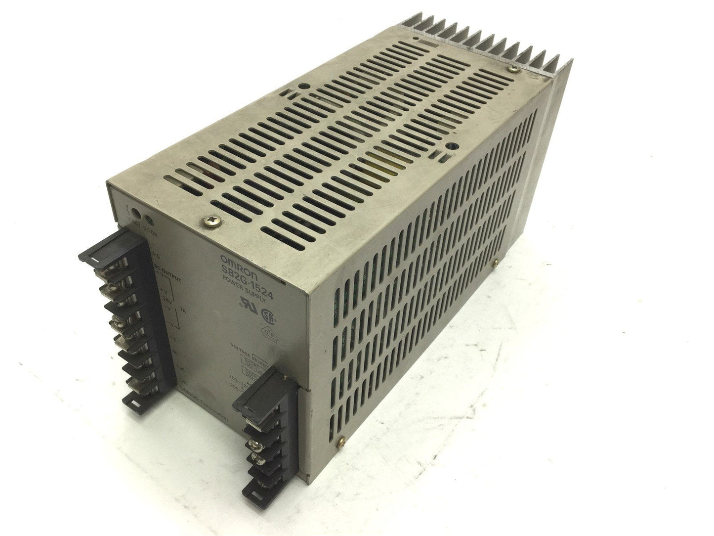 Used Omron S82G-1524 Power Supply, Input: 120/240VAC 50/60Hz, Output: 24VDC