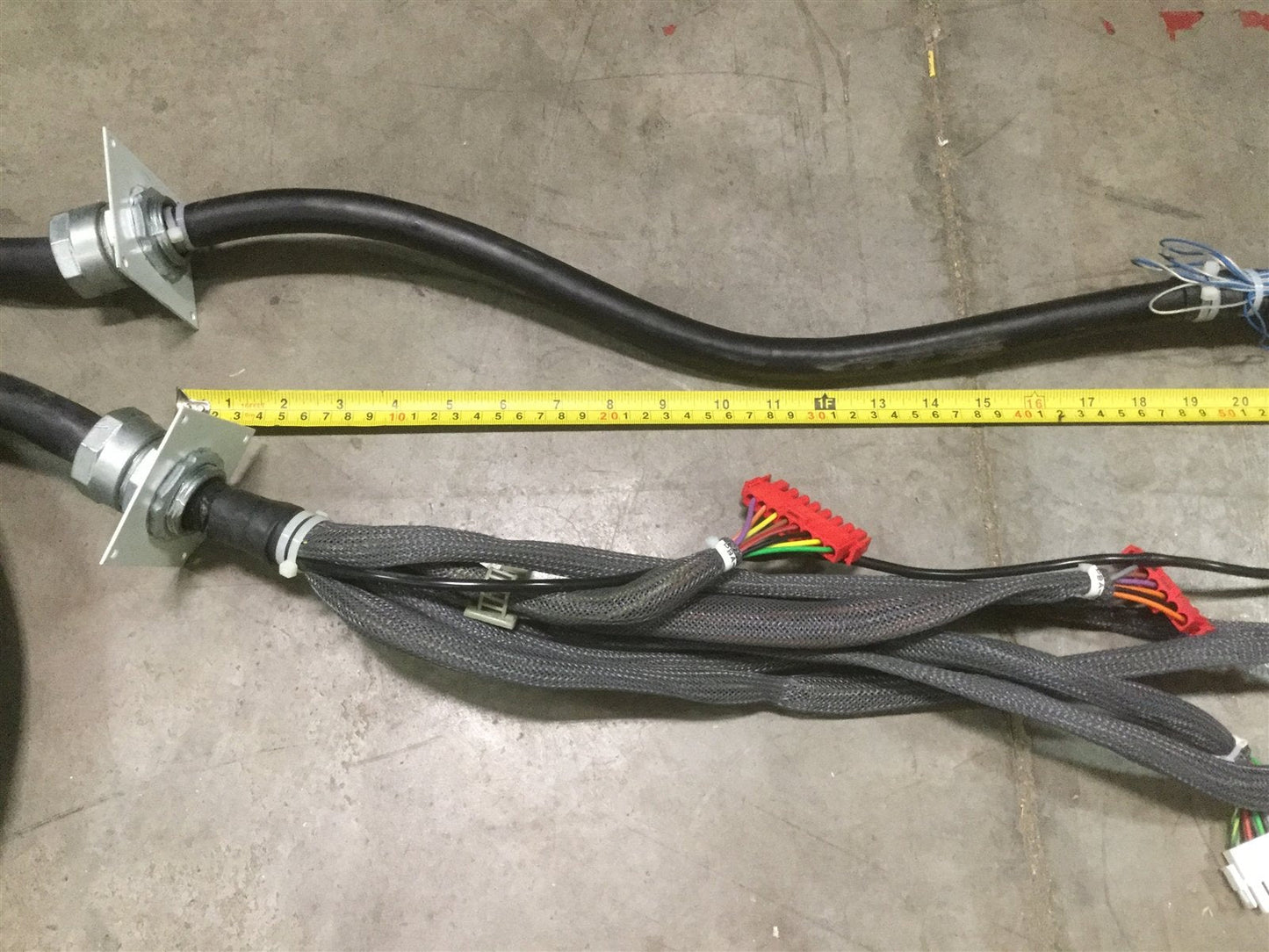 Used Kawasaki JS005 Robot Arm Power and Feedback Cables 50979 -1269L05 -1270L05