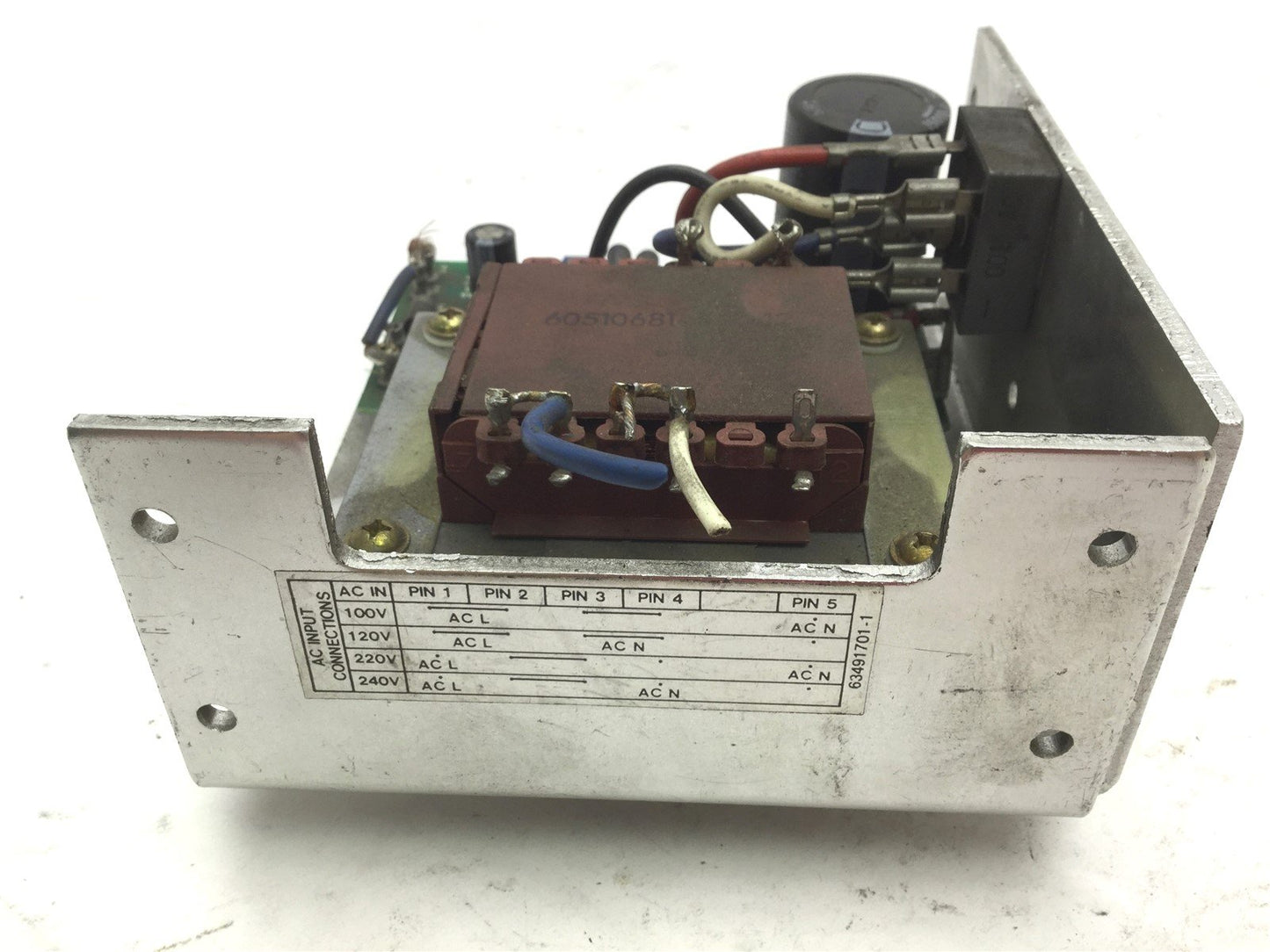 Used GFC Hammond GHOF 2-12 Power Supply, Input: 100/120/220/240VAC, Out: 12VDC 3.4A