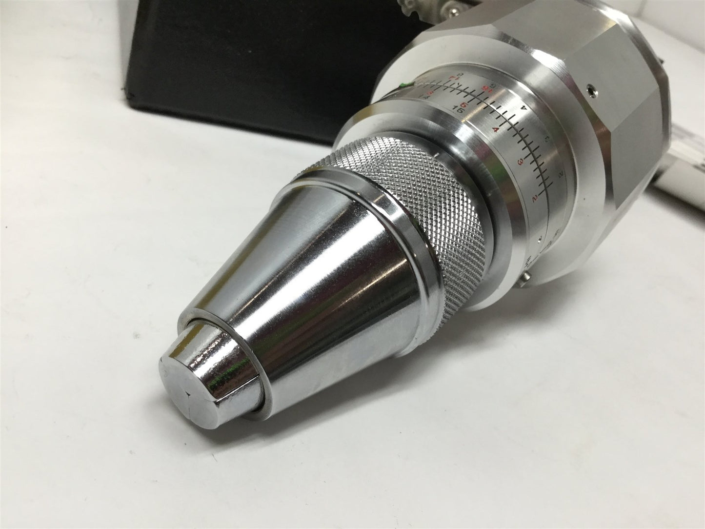 New – Open box Tohnichi 15BTG-A Torque Gauge Tester Keyless 3-Jaw Chuck, 2-15 lb-in, 0.2 Grad