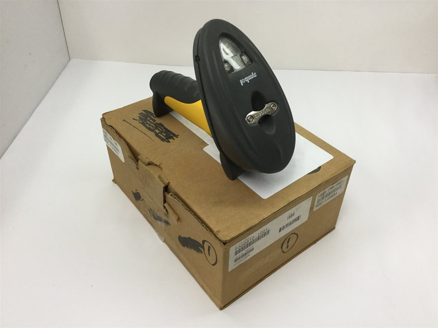 New – Open box New Symbol P300STD-I001 Phaser Handheld Barcode Scanner, Supply: 4.75-14V 100mA