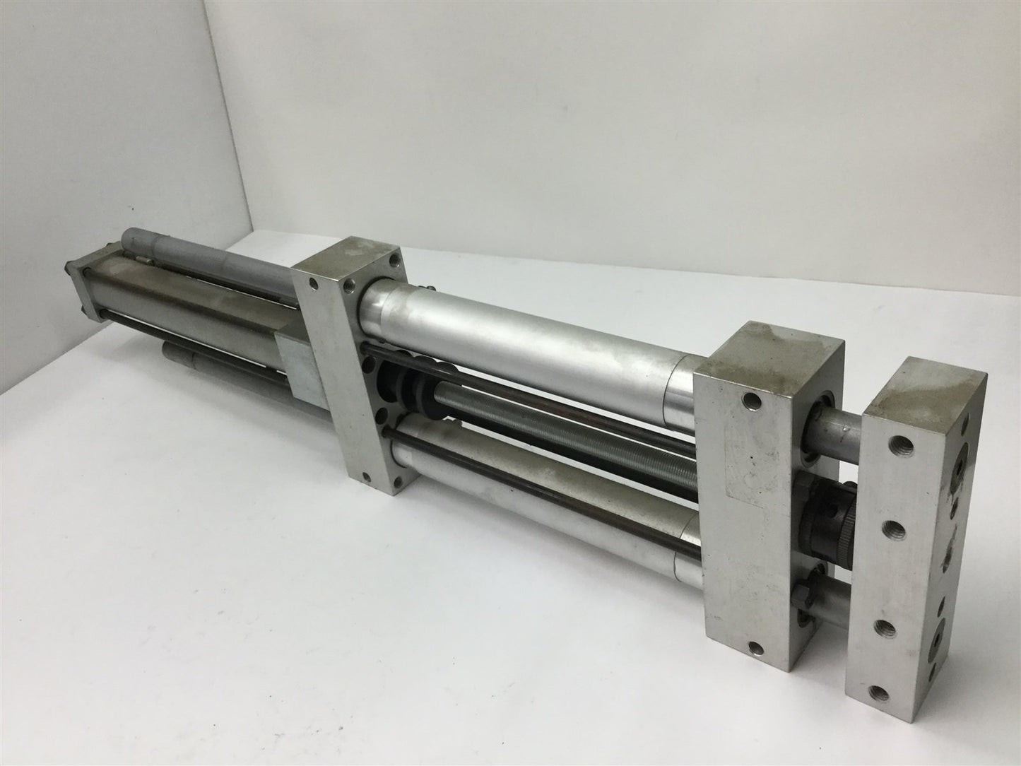 Used Phd ML-187364 Pneumatic Guide Cylinder, Stroke: 6.75", With 2x Position Sensors