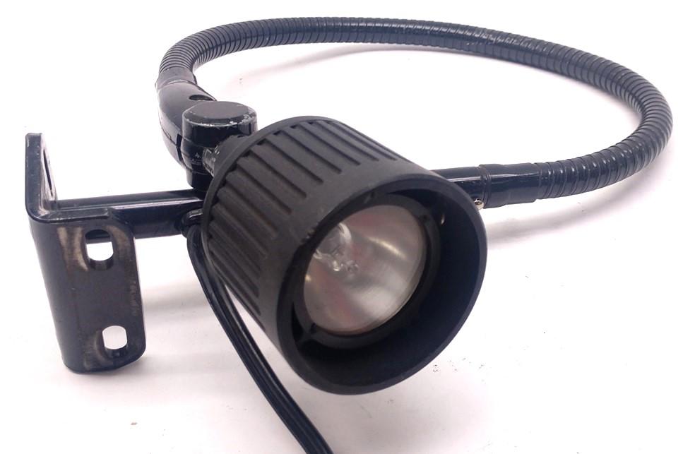Used Dazor Model 6930 Lamp, Halogen Lighting w Flexible Arm, 118V, 60Hz, 0.2 Amp